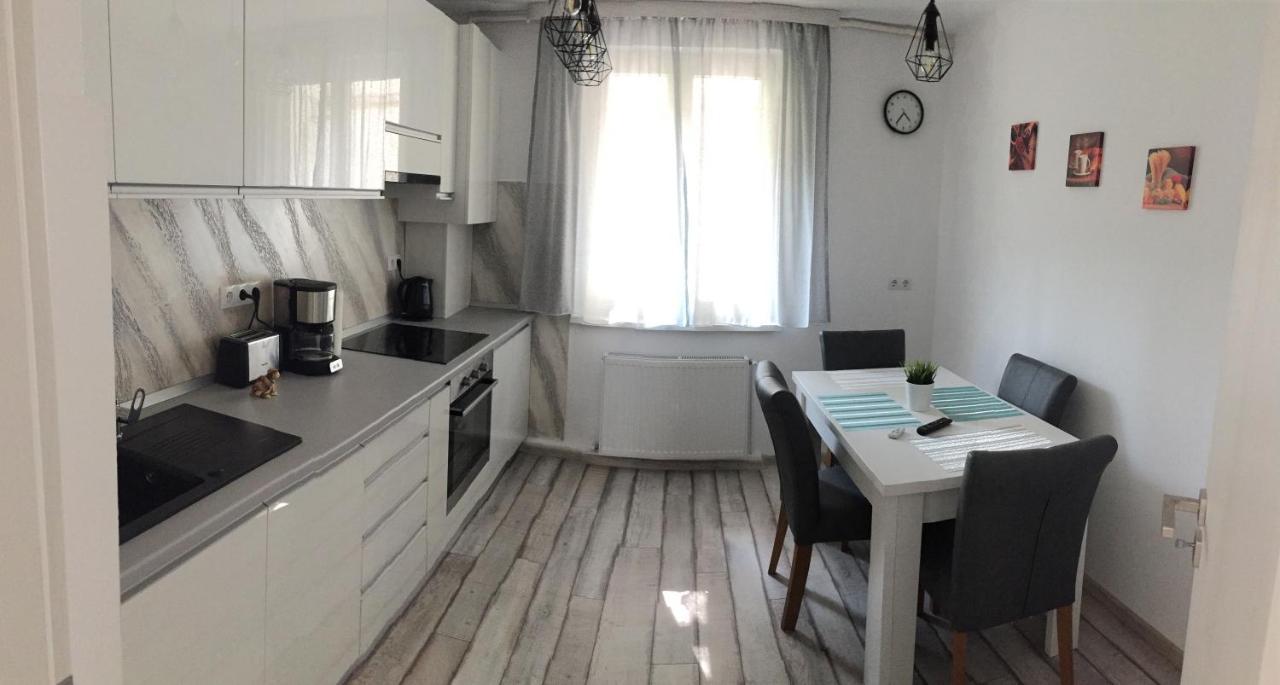 Bella-Isa Apartment Central Nagyszeben Kültér fotó